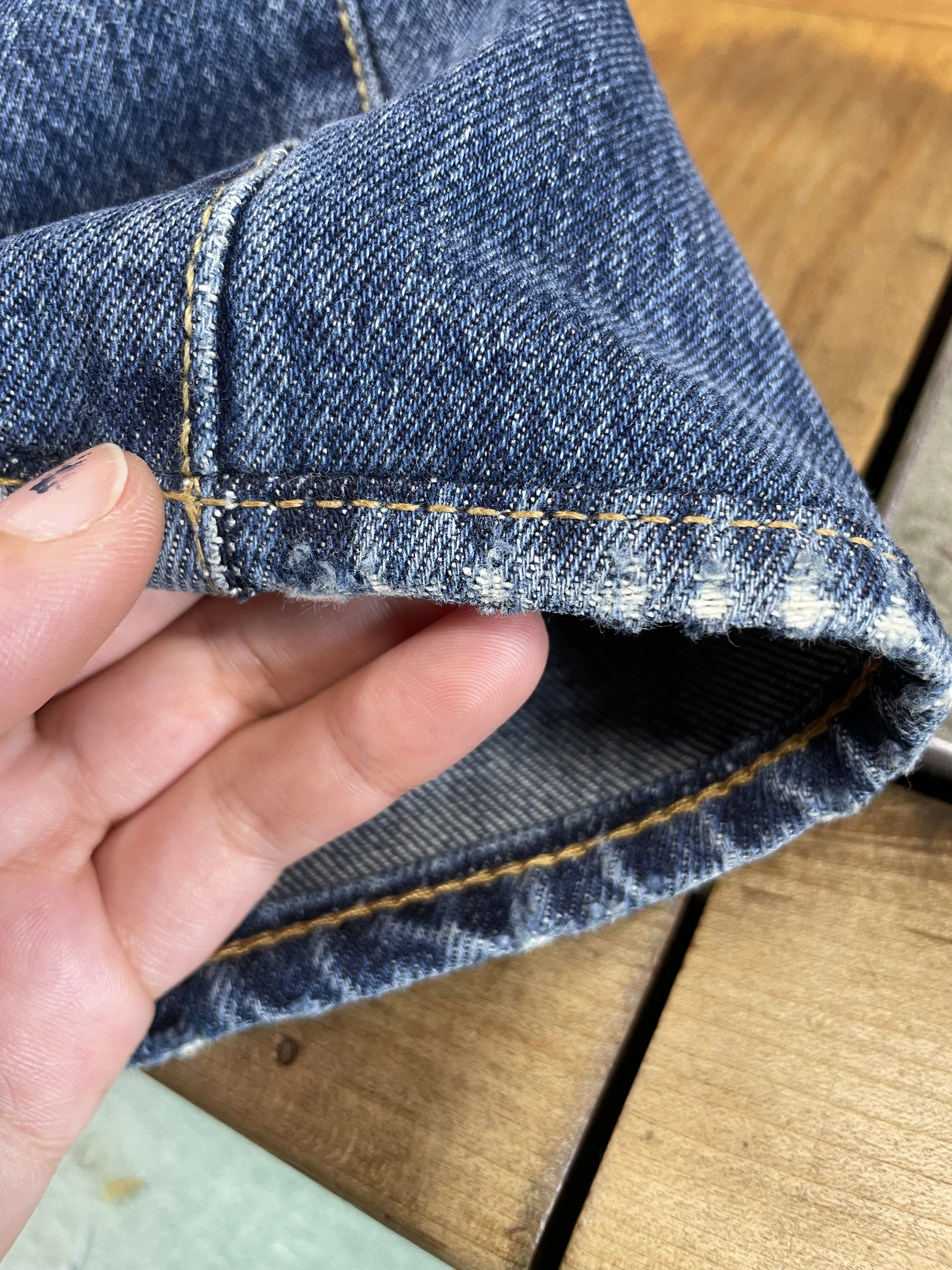 Hemming the pants while preserving original wash 