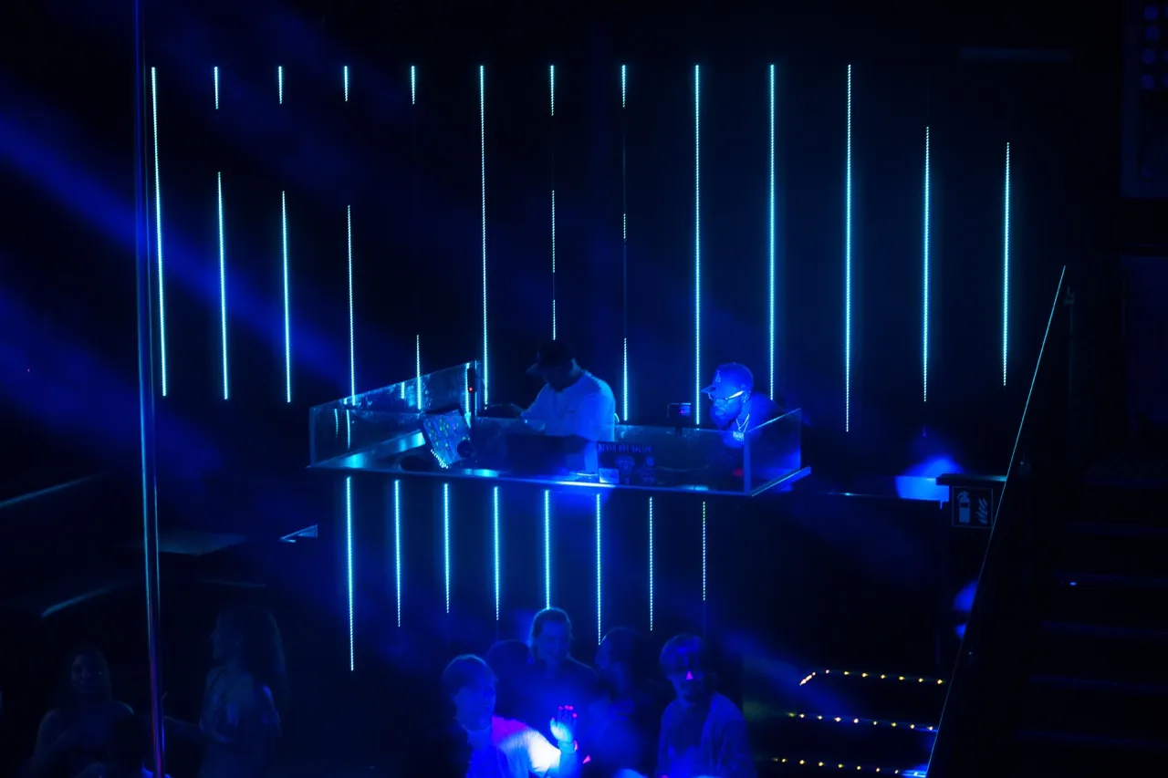 Alternative text for describing the image displayed